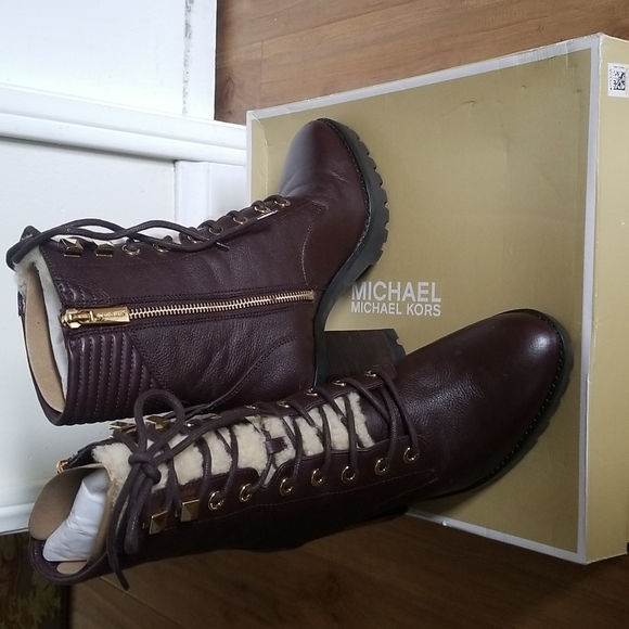 Michael Kors lace up boots - Picture 2 of 8